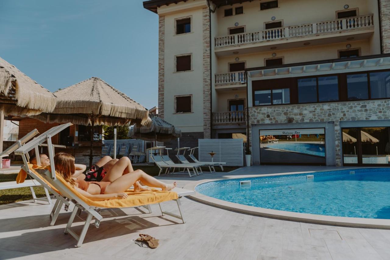 Halanus Hotel And Resort Alanno Exterior photo