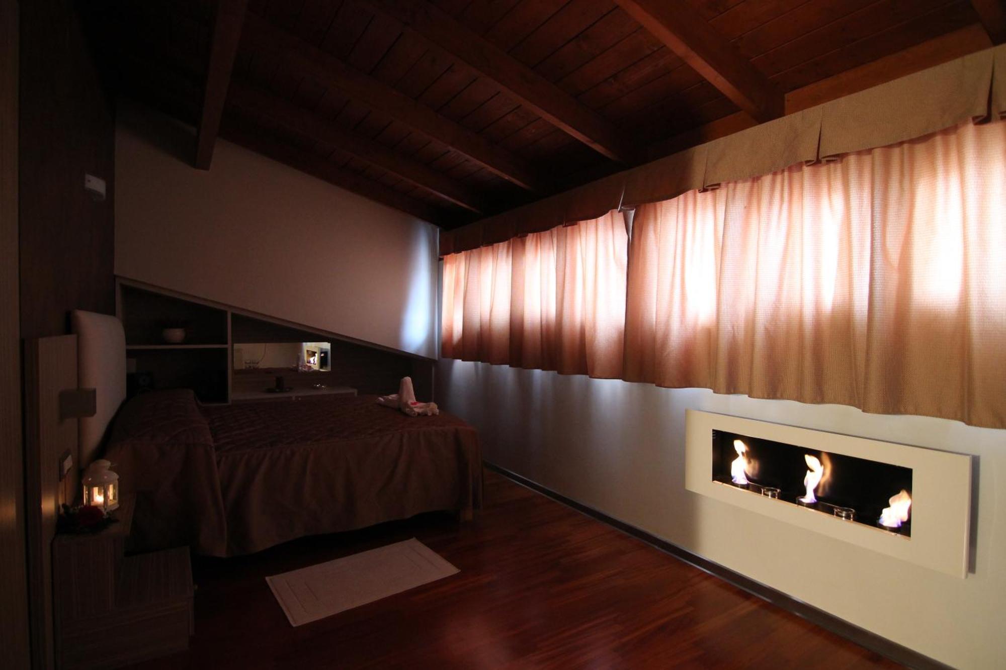 Halanus Hotel And Resort Alanno Room photo
